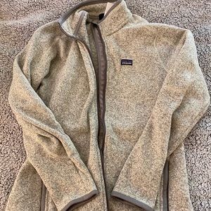 Women’s full zip Patagonia jacket